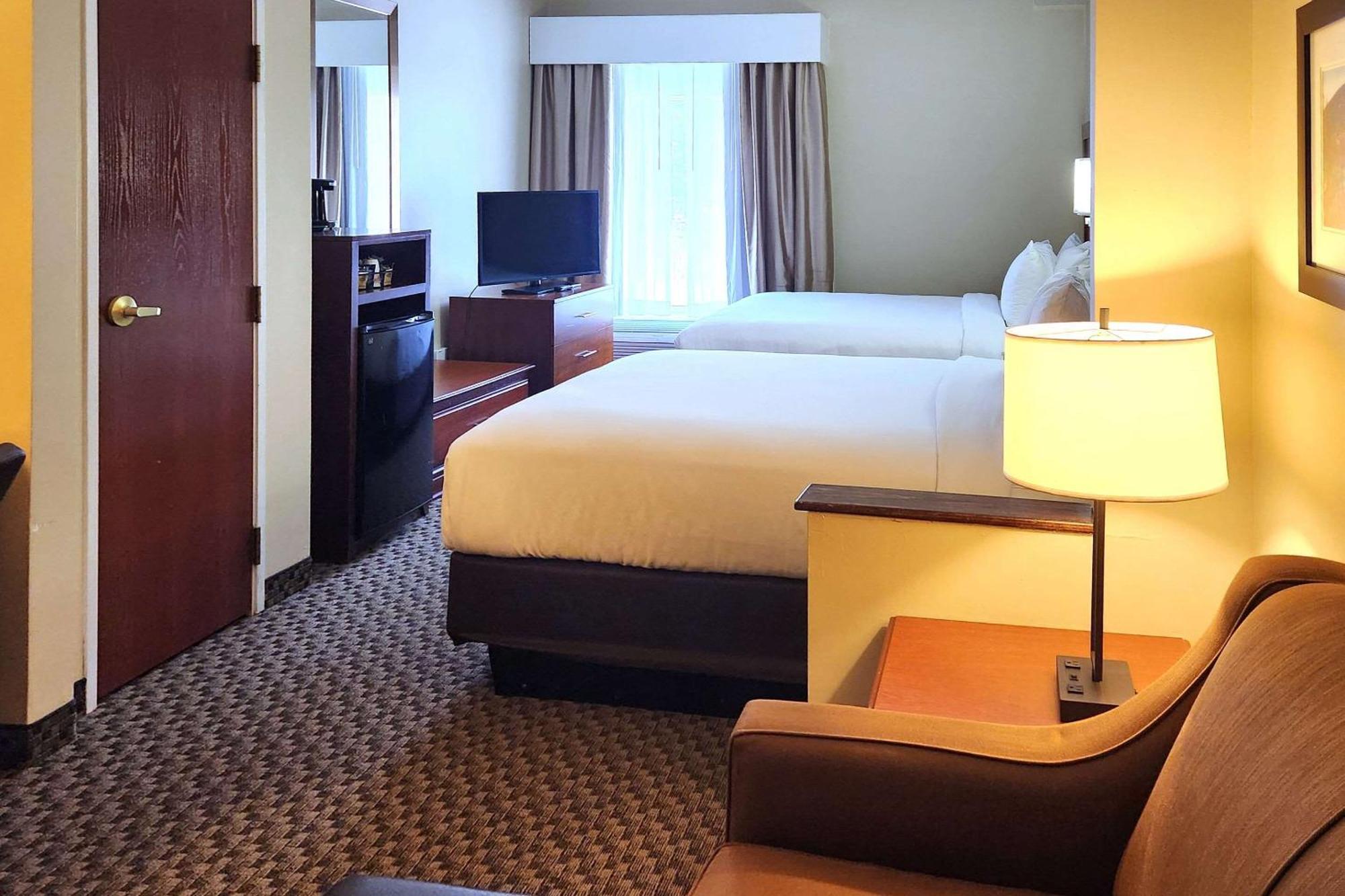 Comfort Inn & Suites מאונט פוקונו מראה חיצוני תמונה