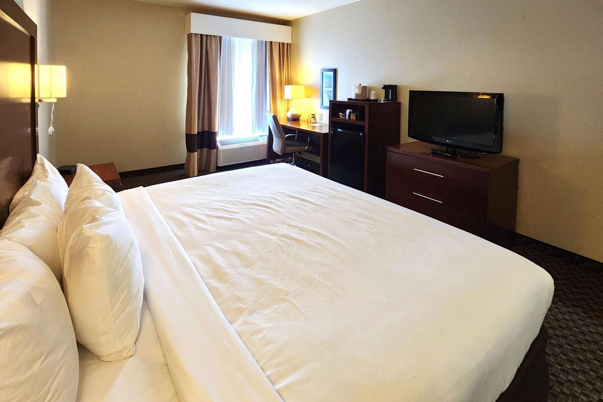 Comfort Inn & Suites מאונט פוקונו מראה חיצוני תמונה