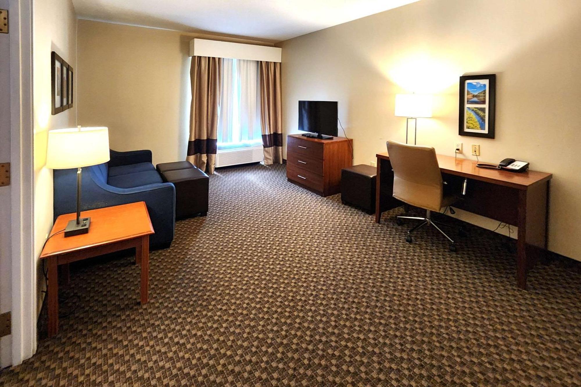 Comfort Inn & Suites מאונט פוקונו מראה חיצוני תמונה