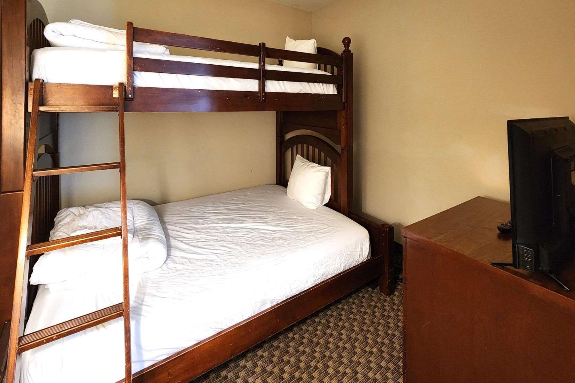 Comfort Inn & Suites מאונט פוקונו מראה חיצוני תמונה