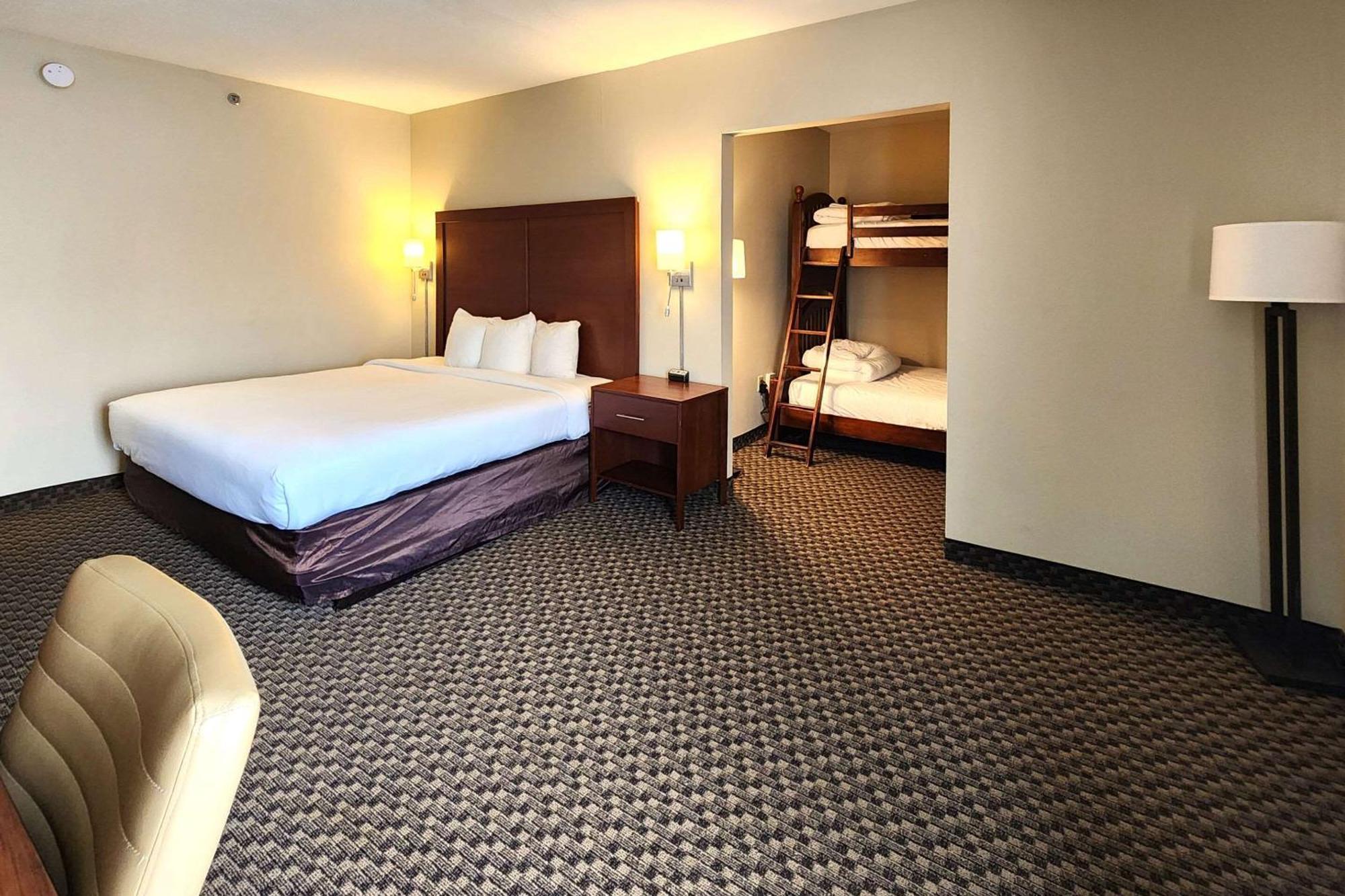 Comfort Inn & Suites מאונט פוקונו מראה חיצוני תמונה